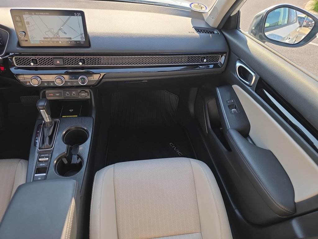 Used 2024 Honda Civic Touring image 16