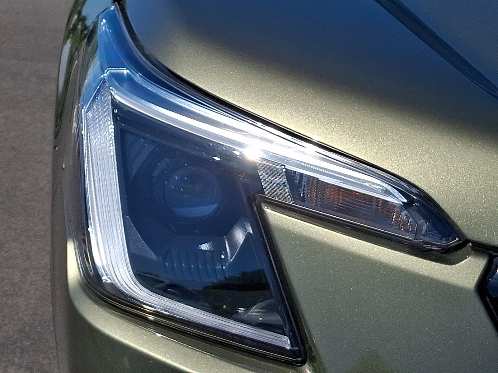 Certified 2024 Subaru Forester Limited AWD/4WD image 10