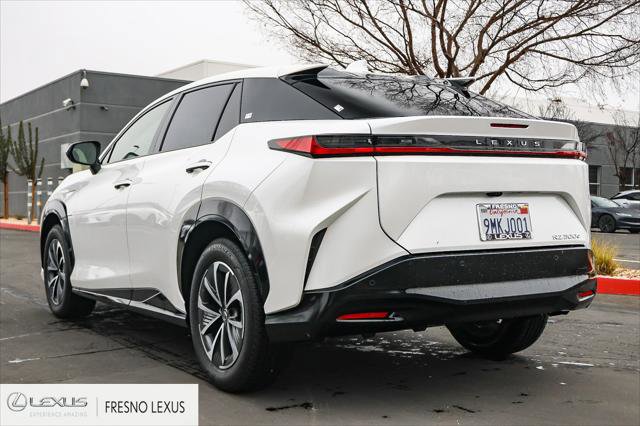 Certified 2024 Lexus RZ 300e Premium image 4