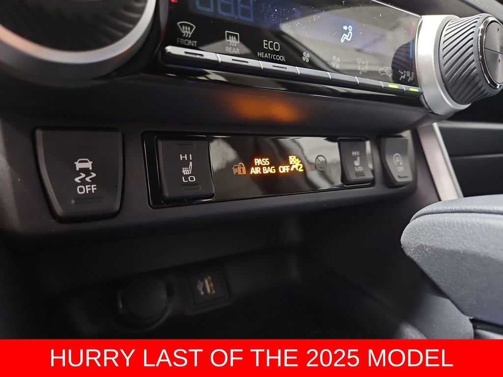 New 2025 Toyota RAV4 XLE image 20