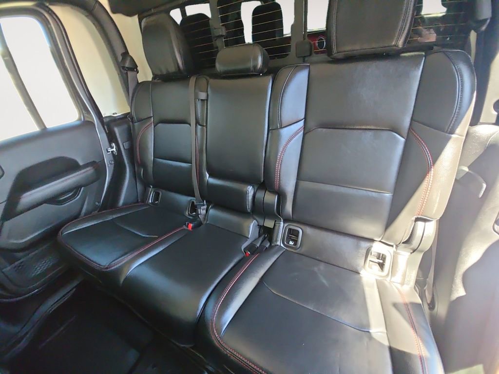Used 2021 Jeep Gladiator Rubicon AWD/4WD image 13