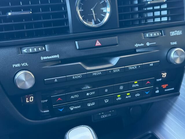 Used 2020 Lexus RX 450h F Sport w/ Accessory Package AWD/4WD image 25
