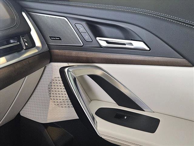 Used 2026 BMW X1 xDrive28i image 11