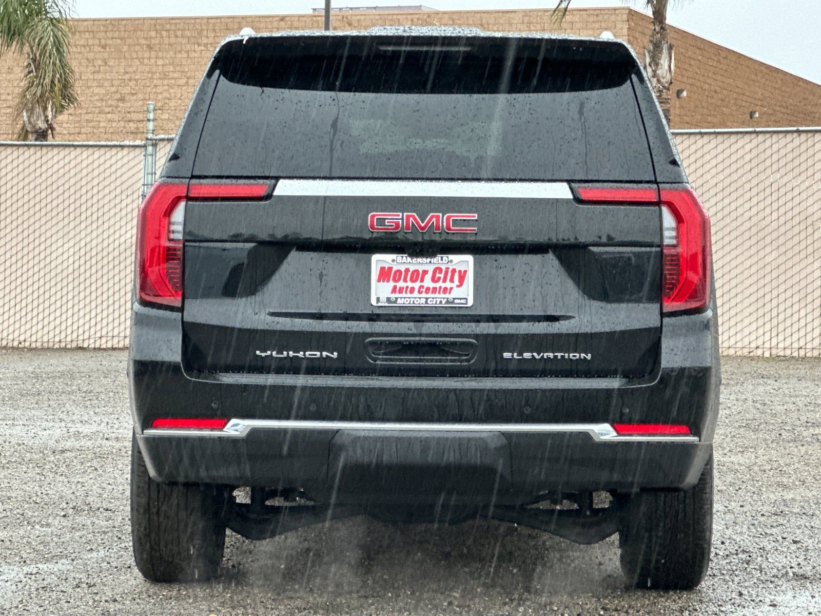 New 2026 GMC Yukon XL Elevation w/ Elevation Premium Package AWD/4WD image 5