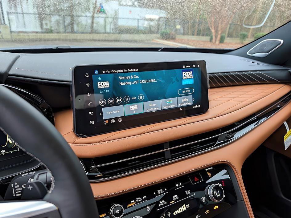 New 2026 INFINITI QX60 Autograph w/ Dark Cargo Package image 18