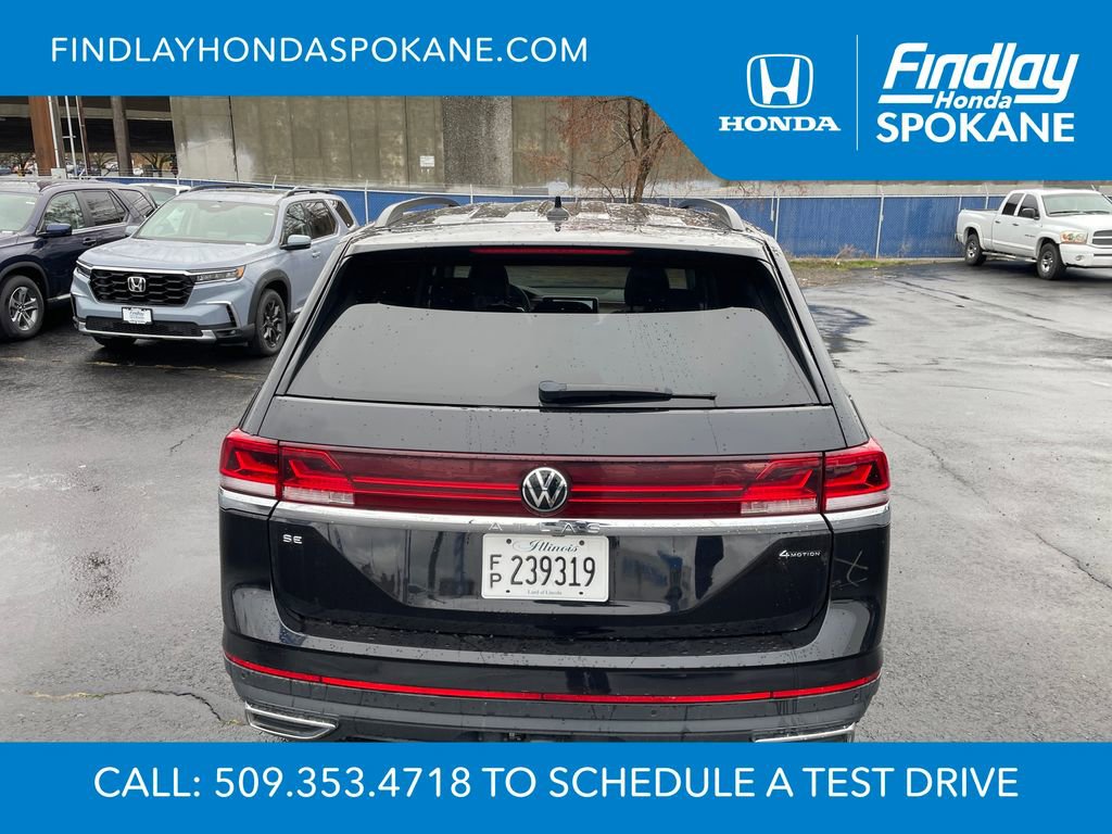 Used 2024 Volkswagen Atlas SE image 3