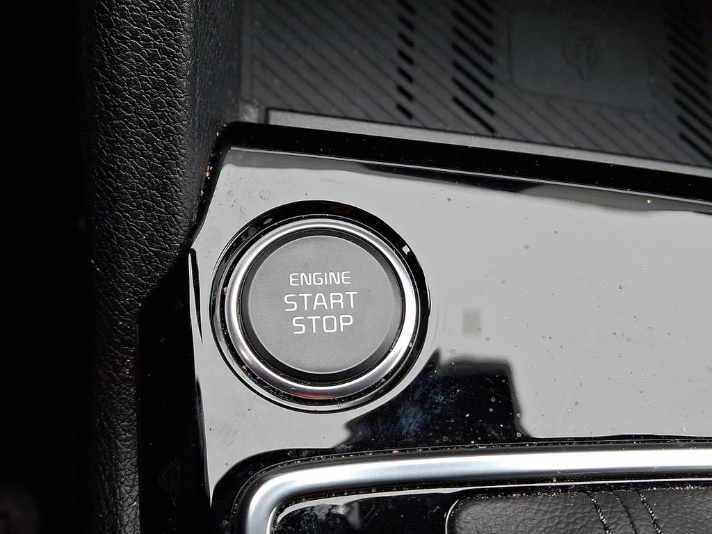 Certified 2023 Kia Sportage X-Line AWD/4WD image 18