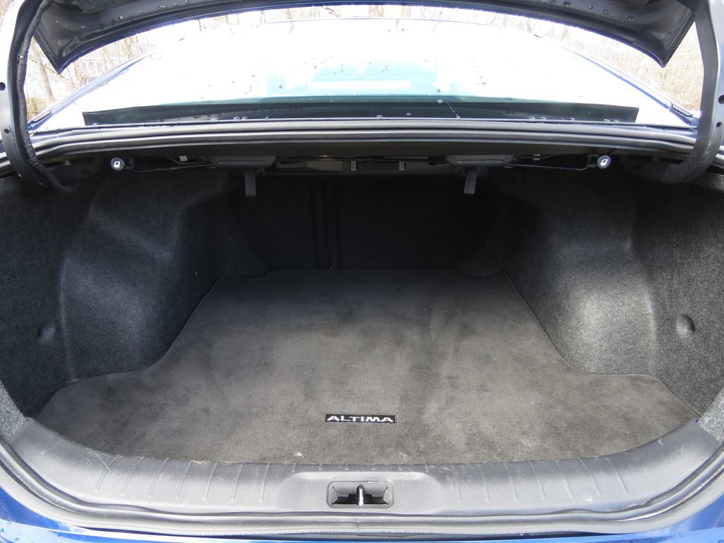 Used 2021 Nissan Altima 2.5 SR AWD/4WD image 17
