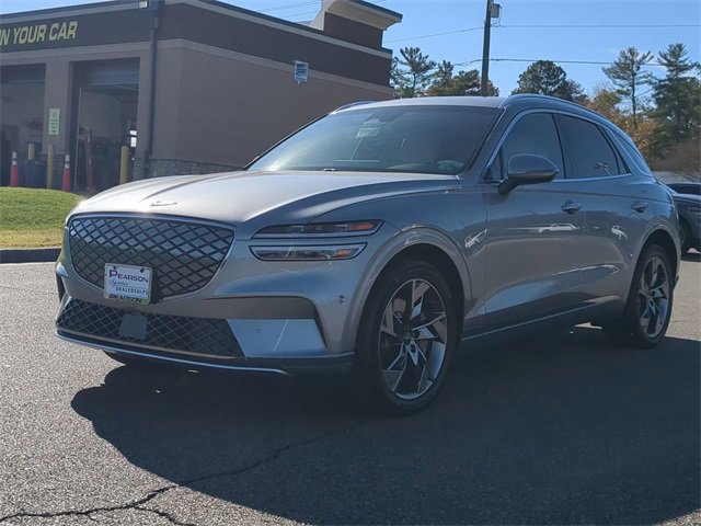 Used 2023 Genesis Electrified GV70 Advanced image 7