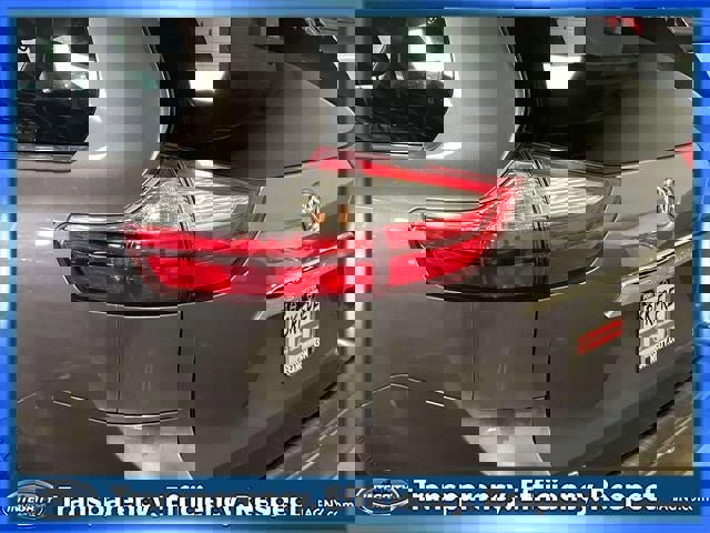 Used 2018 Toyota Sienna Limited Premium w/ Protection Package AWD/4WD image 11