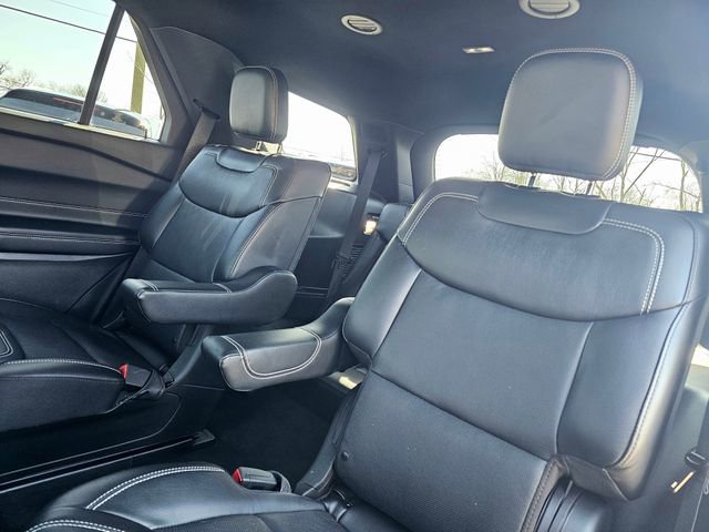 Used 2023 Ford Explorer ST w/ Equipment Group 401A AWD/4WD image 24