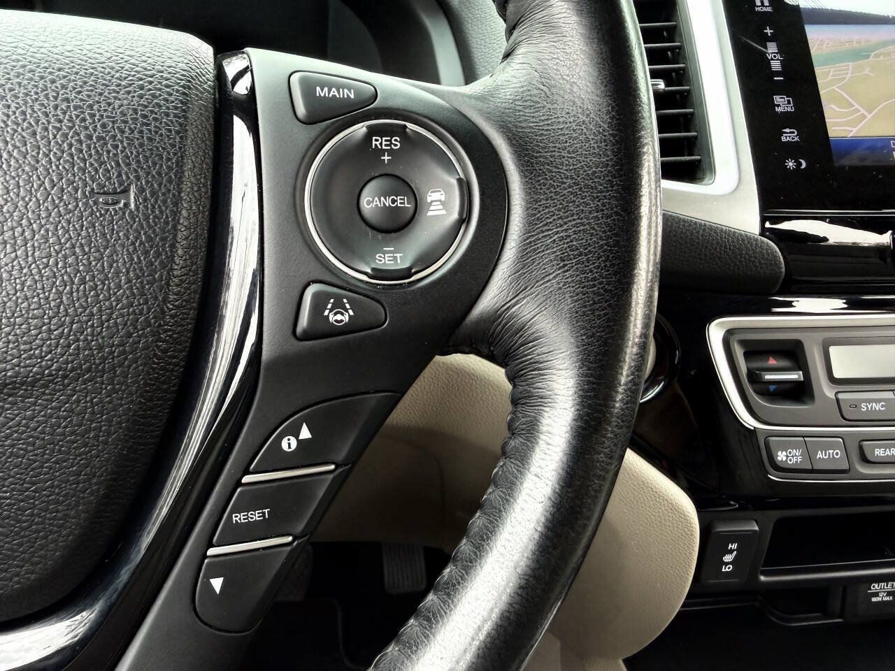 Used 2019 Honda Ridgeline RTL-E image 19