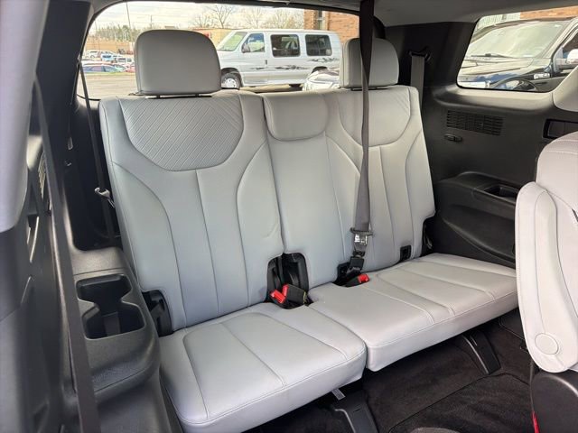 Used 2025 Hyundai Palisade SEL AWD/4WD image 19