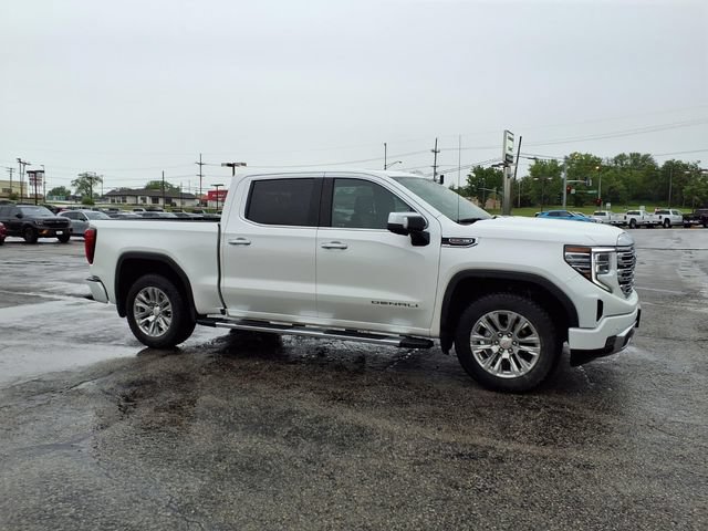 Used 2024 GMC Sierra 1500 Denali w/ Technology Package AWD/4WD image 12
