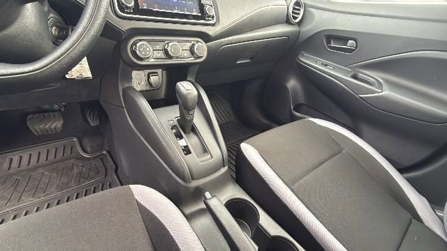 Used 2025 Nissan Versa S w/ Trunk Package image 13