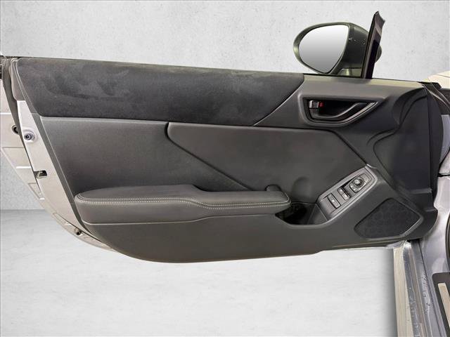 Used 2025 Toyota GR86 Premium RWD image 10
