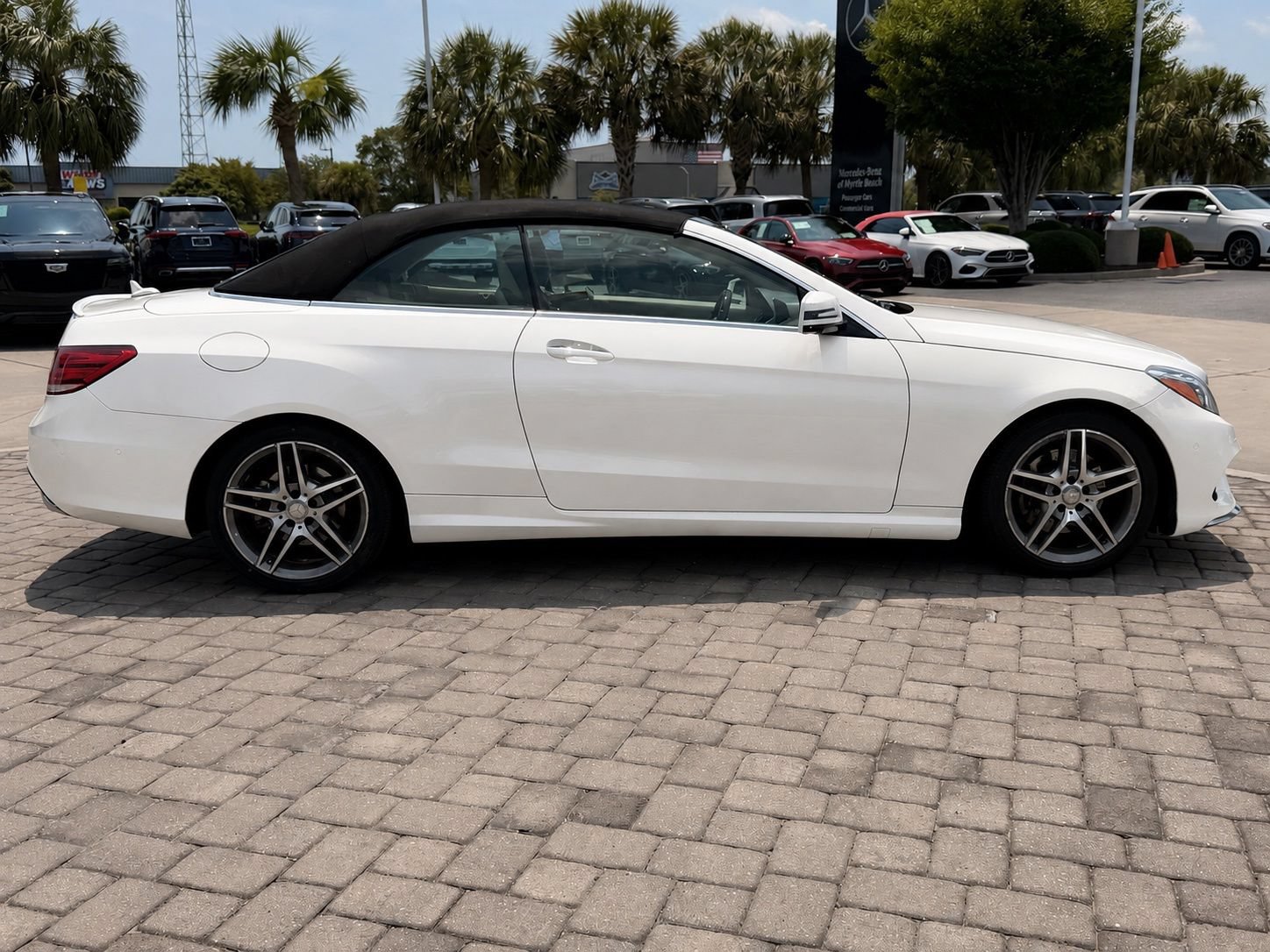 Used 2016 Mercedes-Benz E 400 Cabriolet image 6