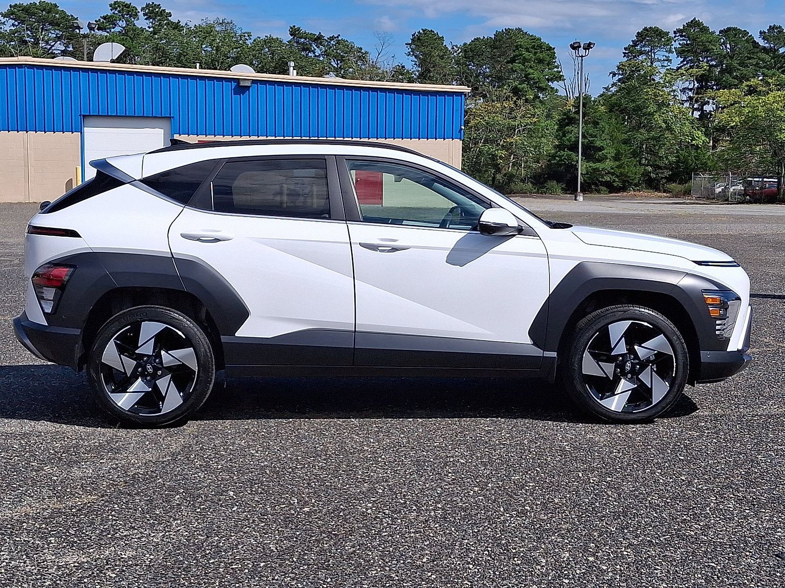 Certified 2024 Hyundai Kona Limited AWD/4WD image 32