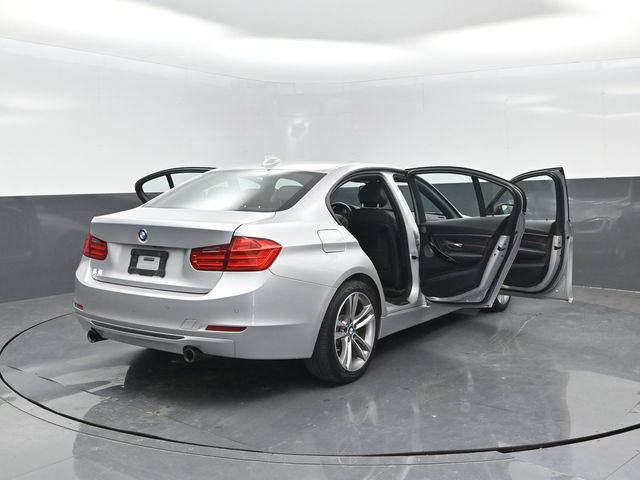 Used 2014 BMW 335i xDrive Sedan AWD/4WD image 34
