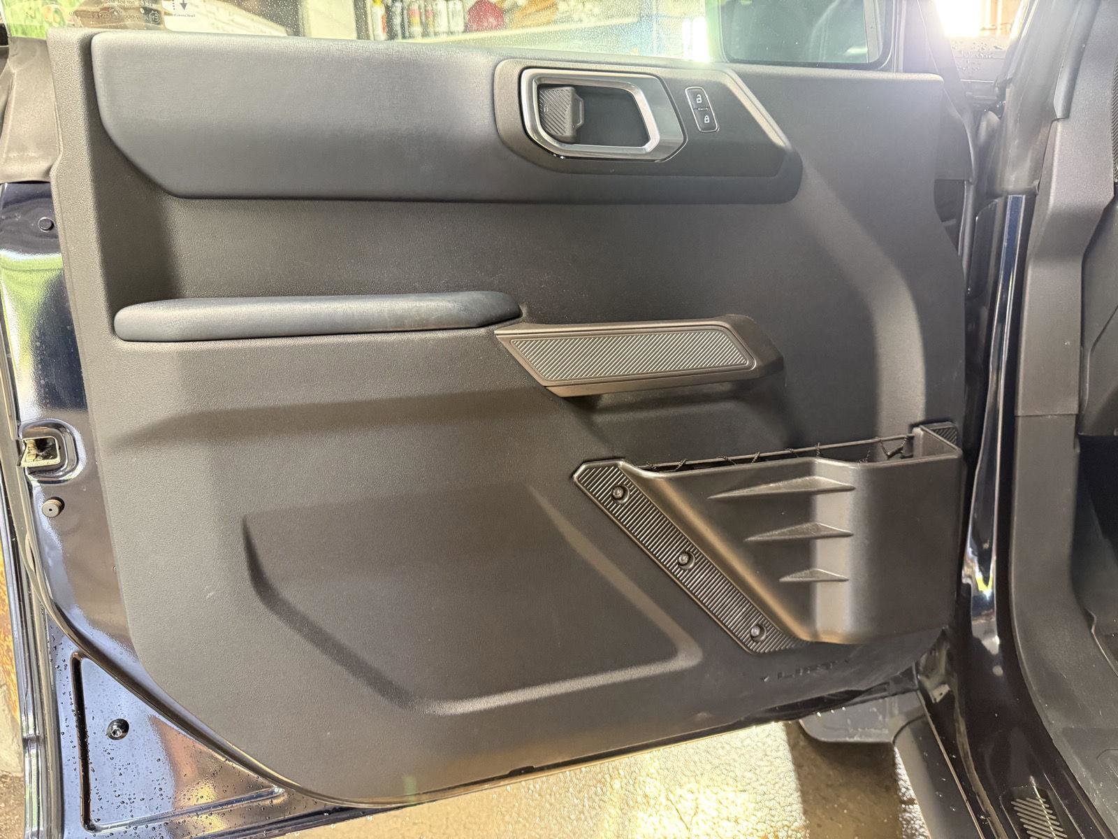 Used 2021 Ford Bronco Outer Banks image 12