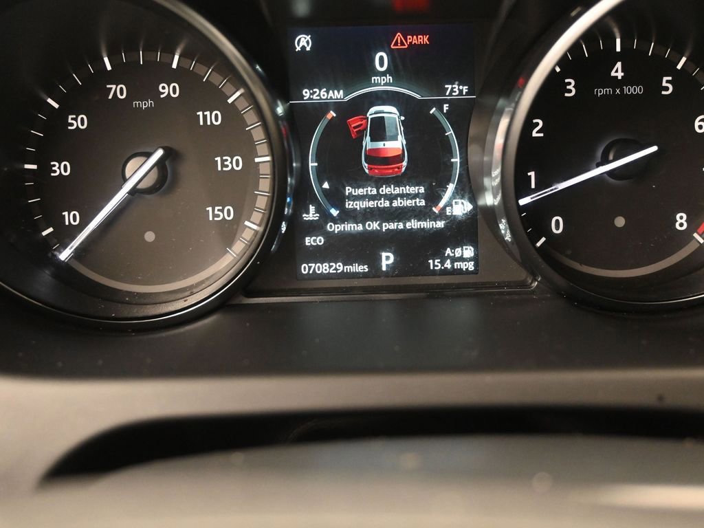 Used 2018 Land Rover Discovery Sport SE image 13