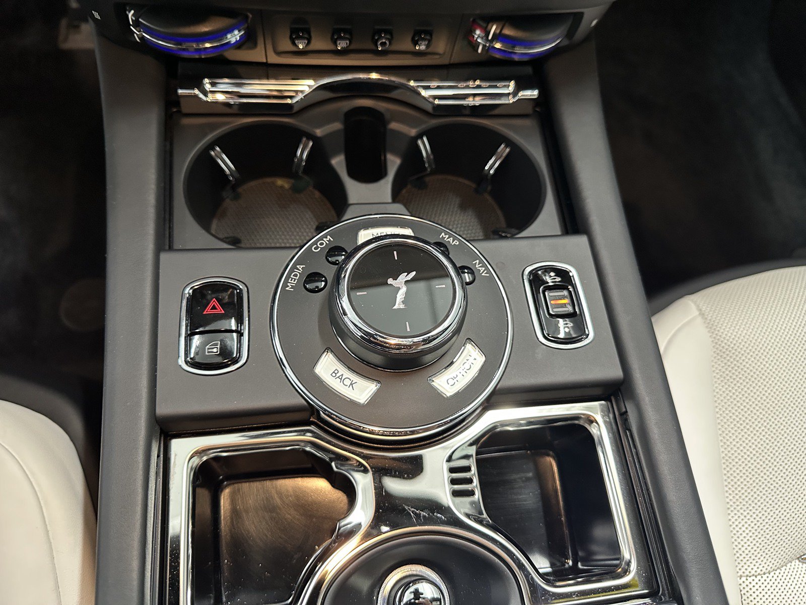 Certified 2019 Rolls-Royce Wraith RWD image 19