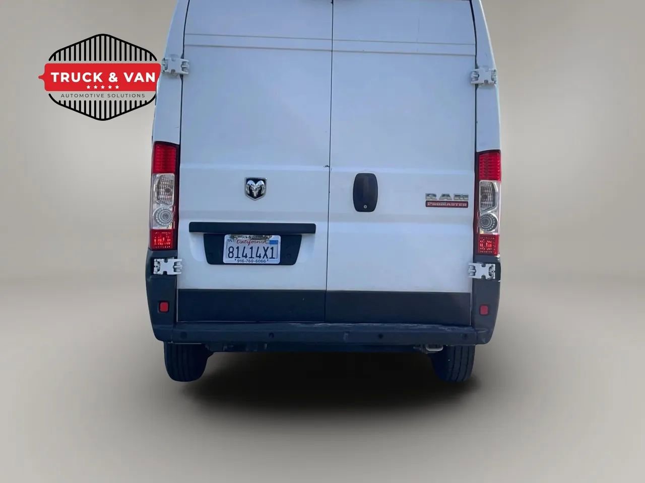 Used 2015 RAM ProMaster 2500 w/ Interior Convenience Group FWD image 3