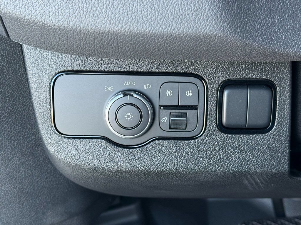 New 2025 Mercedes-Benz Sprinter 2500 image 14