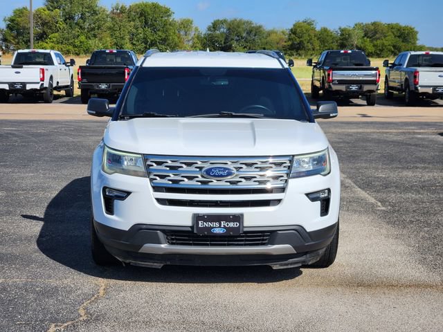 Used 2019 Ford Explorer XLT w/ Equipment Group 201A FWD image 2