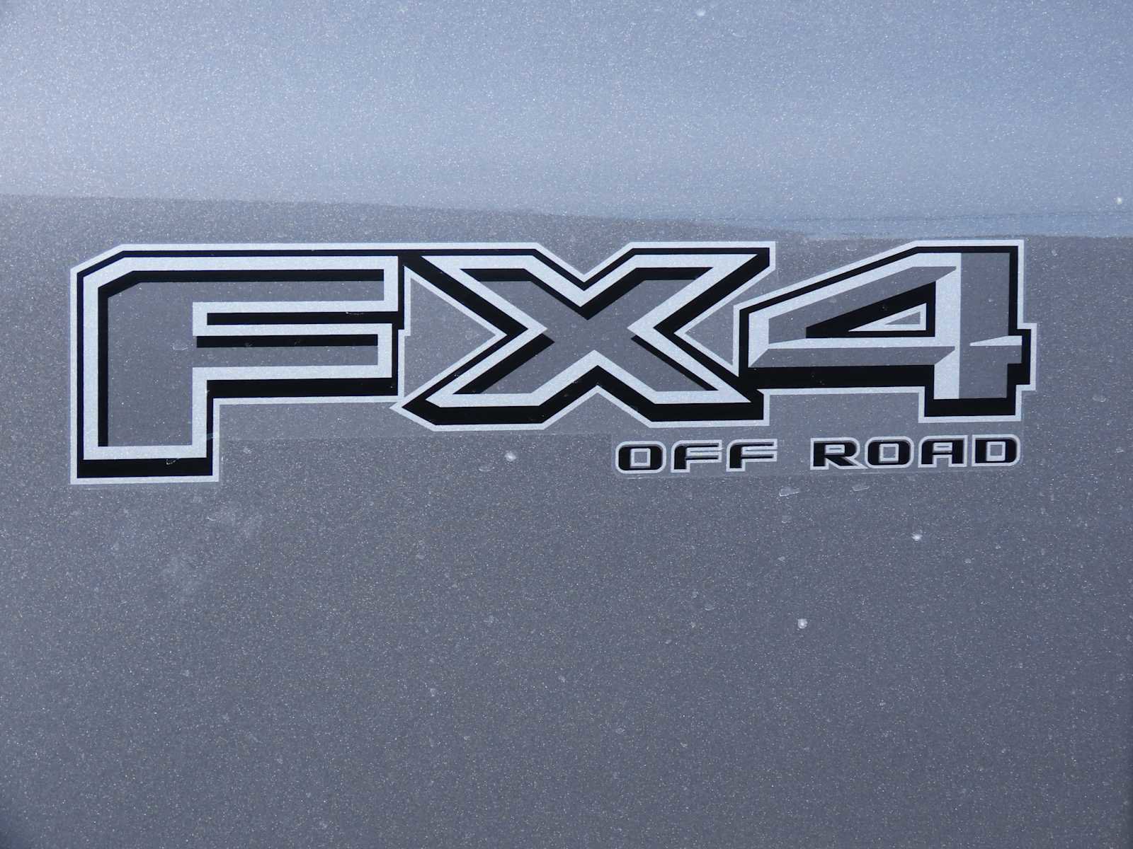 Certified 2024 Ford F250 Lariat w/ Lariat Ultimate Package image 13