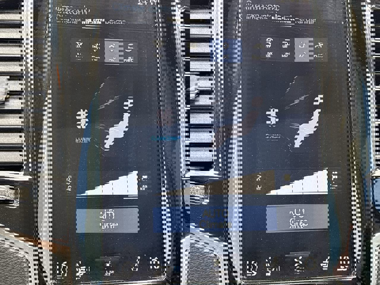 Used 2017 Volvo XC90 T8 Inscription w/ Vision Package image 26