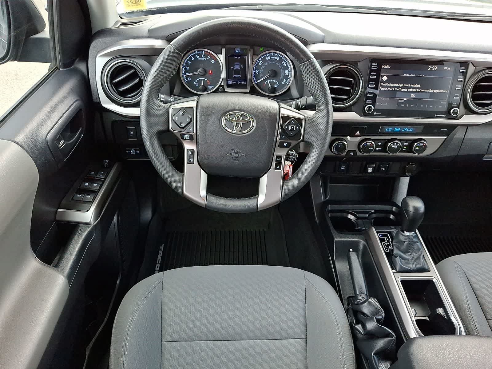 Certified 2021 Toyota Tacoma SR5 AWD/4WD image 12