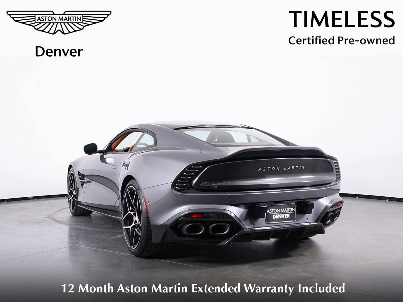 Used 2025 Aston Martin Vanquish image 3