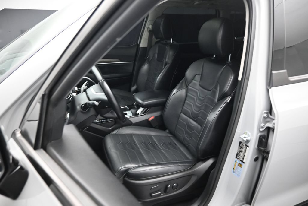 Used 2022 Kia Telluride SX w/ SX Prestige Package AWD/4WD image 9