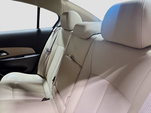 Used 2011 Chevrolet Cruze LT FWD image 18