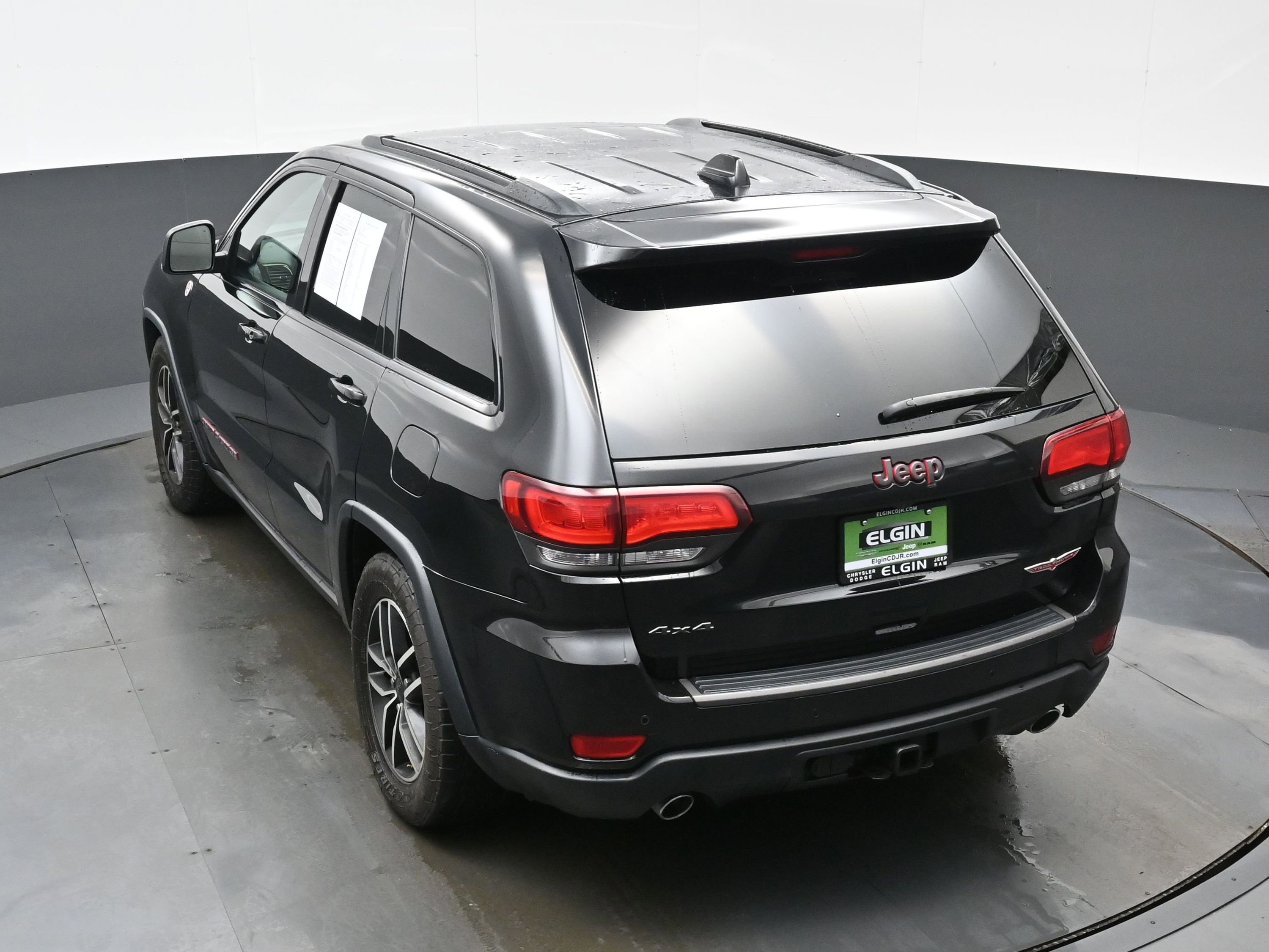 Used 2020 Jeep Grand Cherokee Trailhawk AWD/4WD image 35