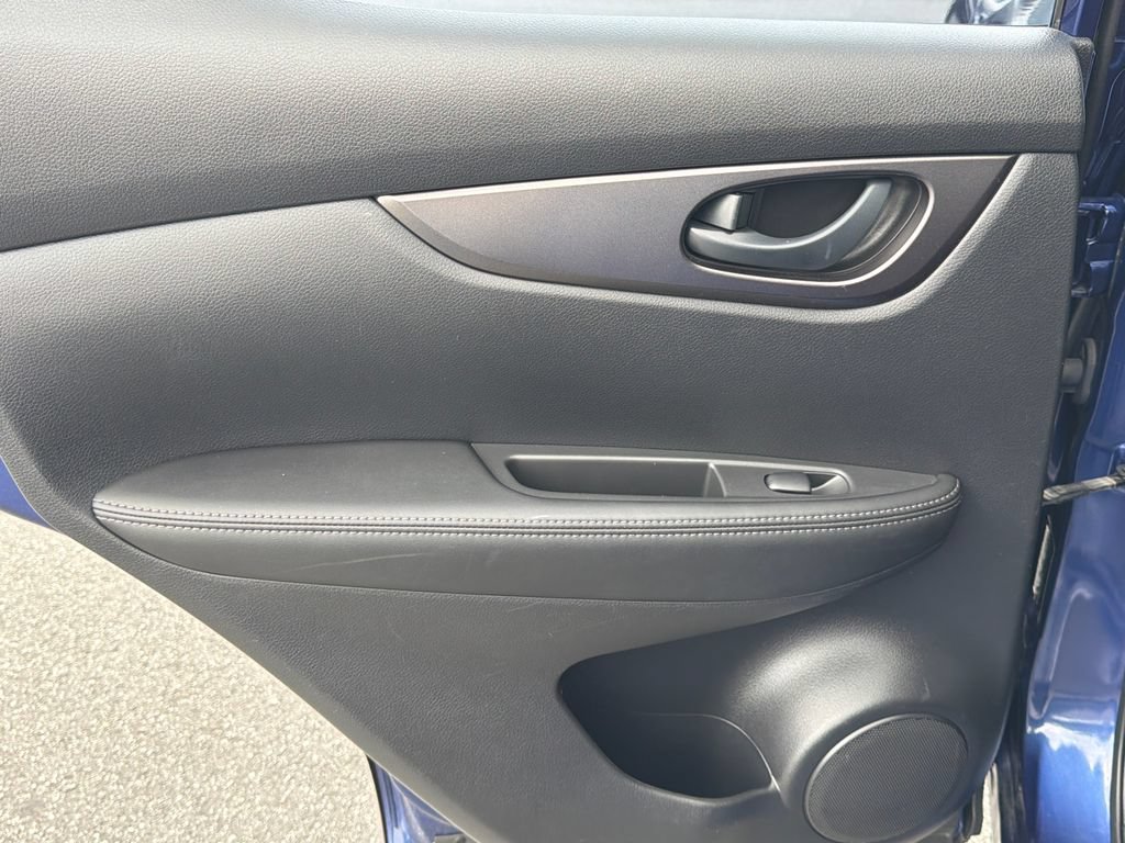 Used 2020 Nissan Rogue Sport S FWD image 21
