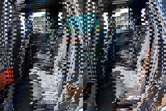 Used 2024 Lincoln Navigator Reserve w/ Monochromatic Package image 18