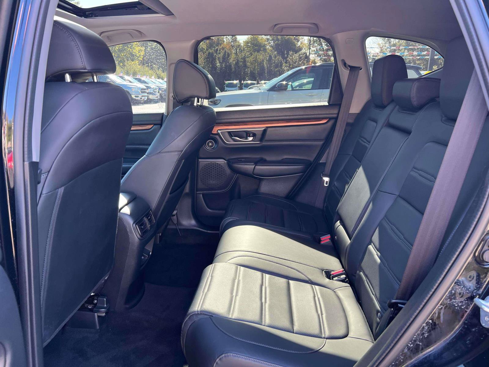 Used 2021 Honda CR-V EX-L image 17