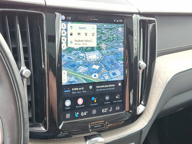 Used 2022 Volvo XC60 B5 Inscription w/ Climate Package image 18