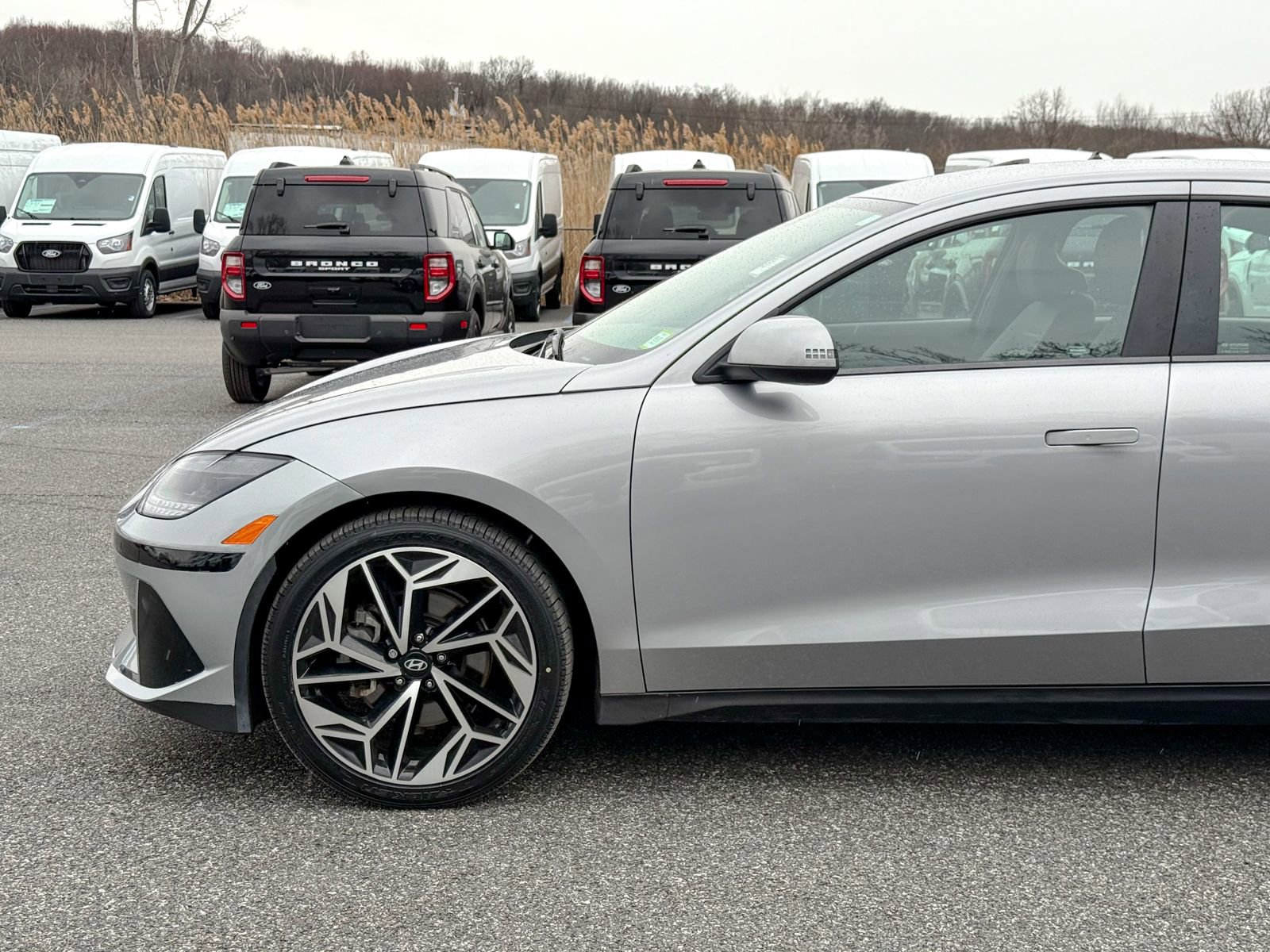 Used 2024 Hyundai Ioniq 6 SEL image 9