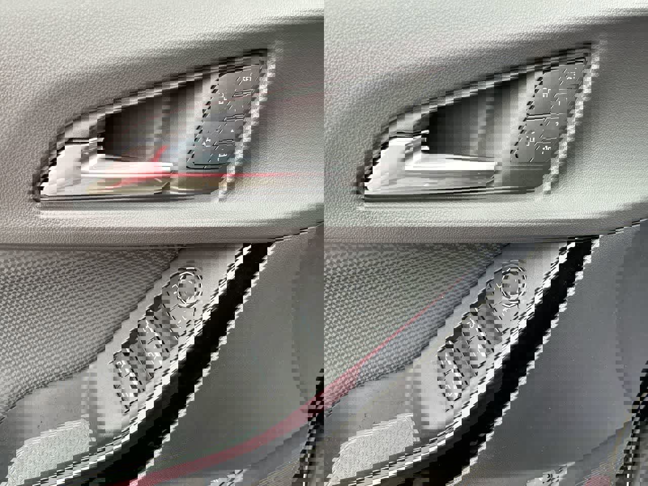 Used 2025 Chevrolet Equinox RS w/ Safety and Technology Package image 23