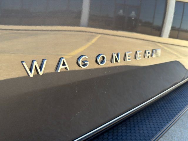 New 2024 Jeep Wagoneer 2WD w/ Premium Group I image 10