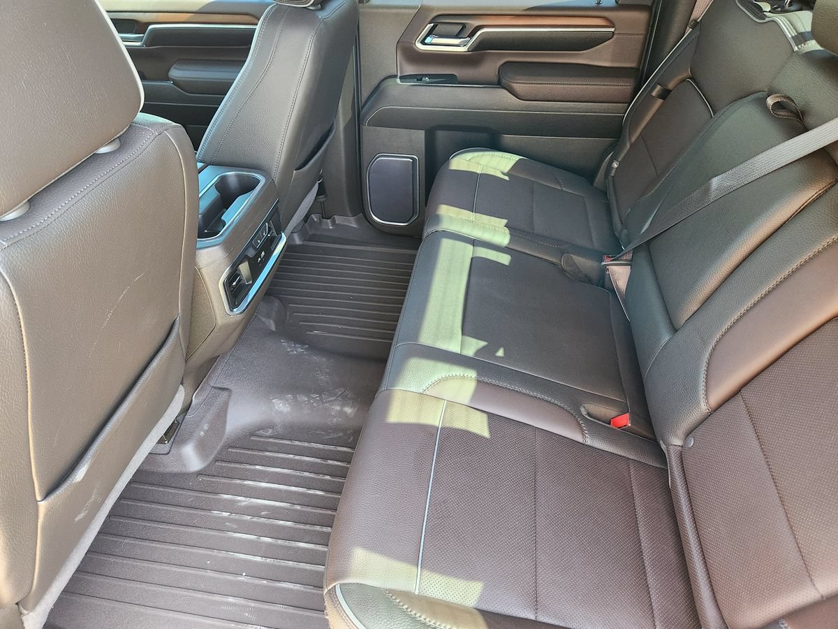 Used 2024 GMC Sierra 2500 Denali w/ Denali Reserve Package AWD/4WD image 53