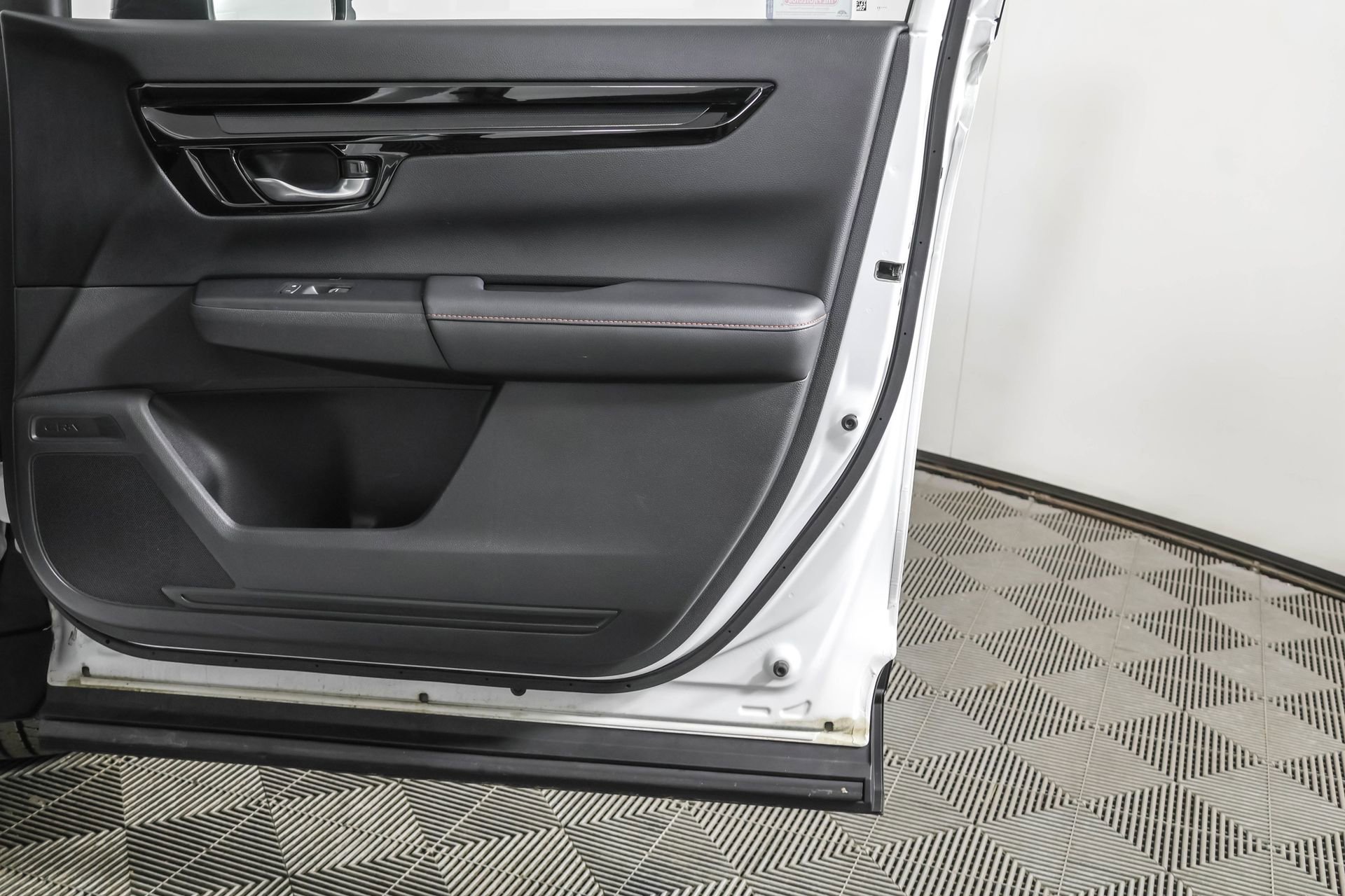 Used 2023 Honda CR-V Sport Touring image 47