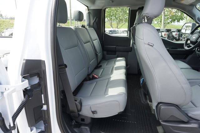 New 2027 Ford F350 XL AWD/4WD image 19
