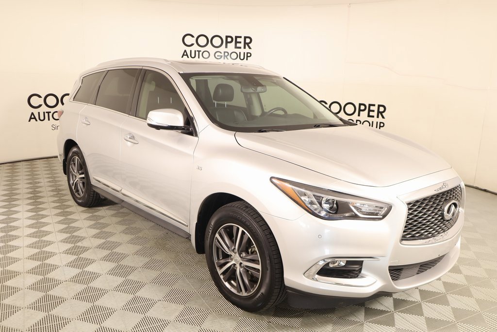 Used 2017 INFINITI QX60 FWD w/ Premium Plus Package