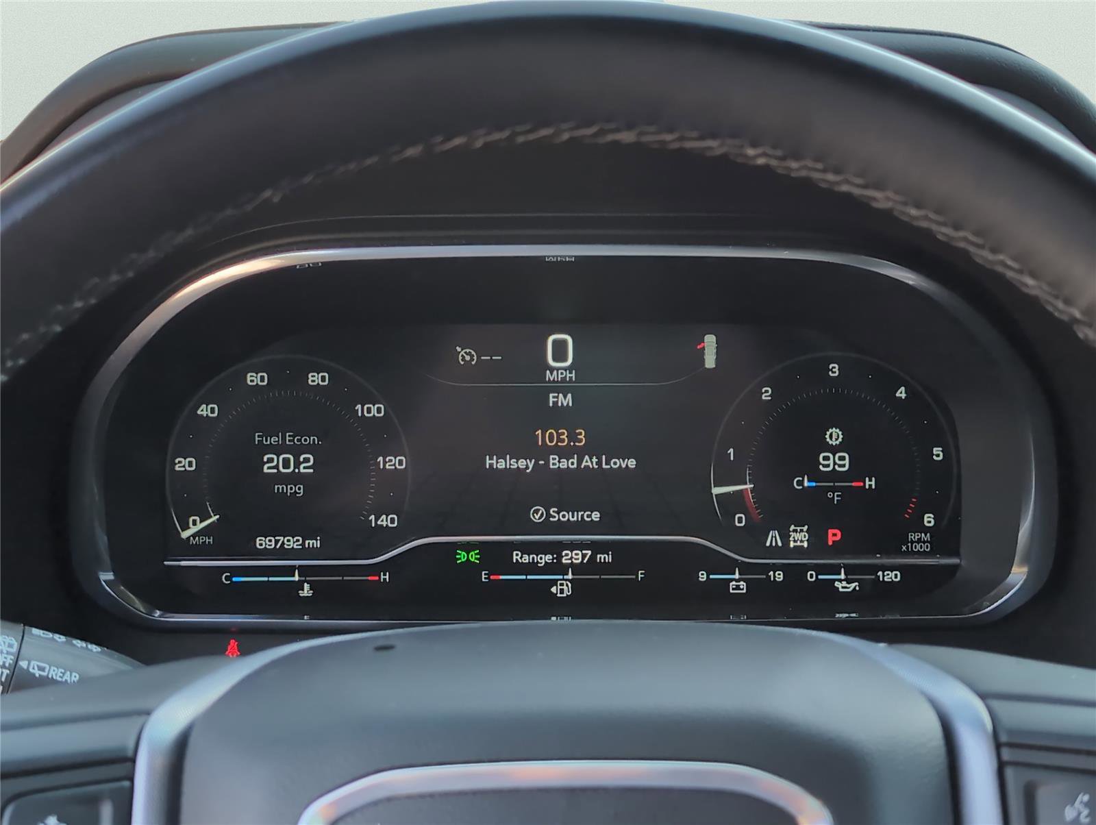 Used 2024 GMC Yukon XL SLT image 16