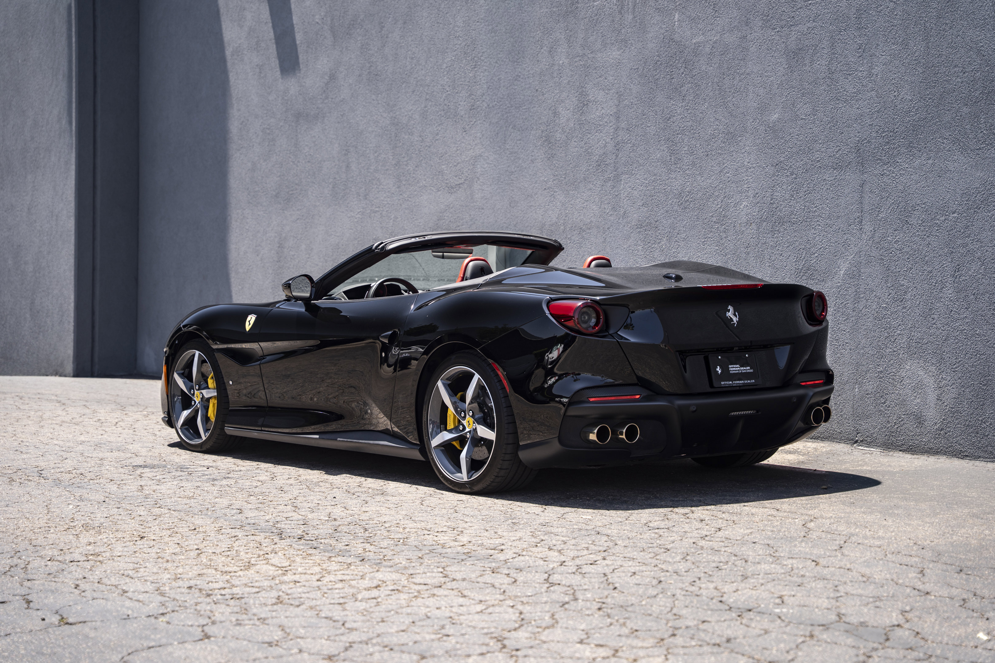 Certified 2023 Ferrari Portofino M RWD image 3