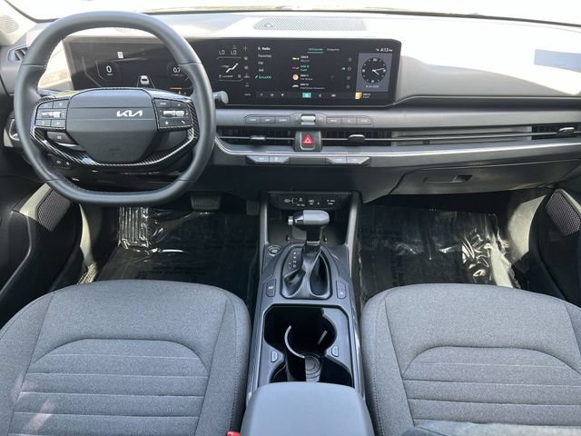 Used 2025 Kia K4 EX FWD image 17